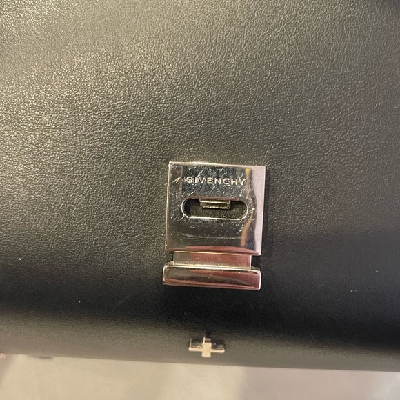 AUTHENTIC Givenchy small Pandora Box - Picture 6 of 15